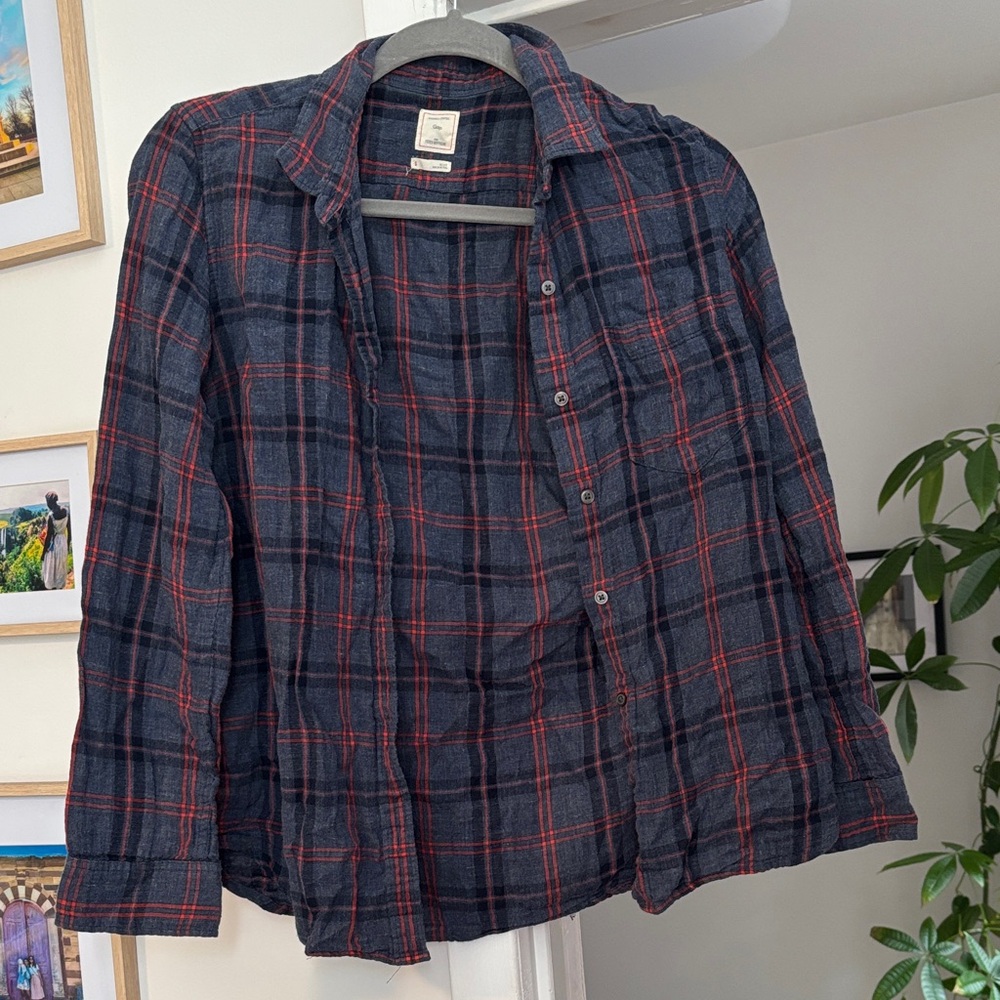 GAP Navy Blue and Red Plaid Button-Down Shirt